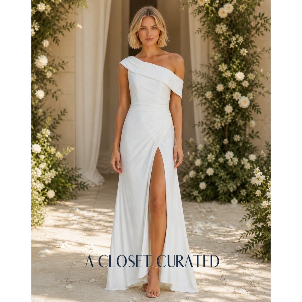 Mac Duggal Off Shoulder Gown High Slit Ruched Jersey 6 White NWT Style 26517